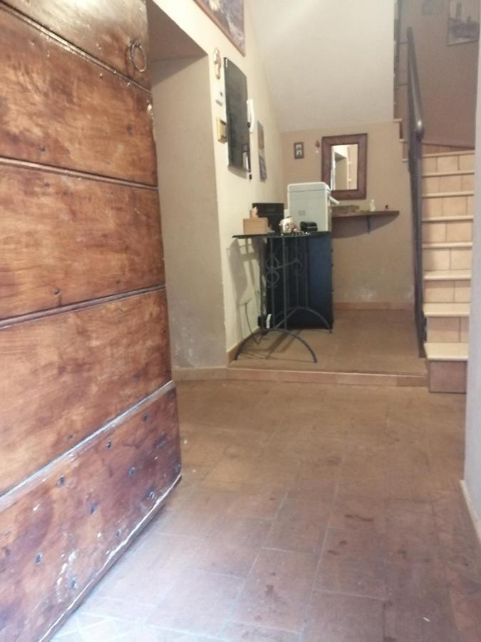 סן סברינו מארקה San Rocco Affittacamere מראה חיצוני תמונה